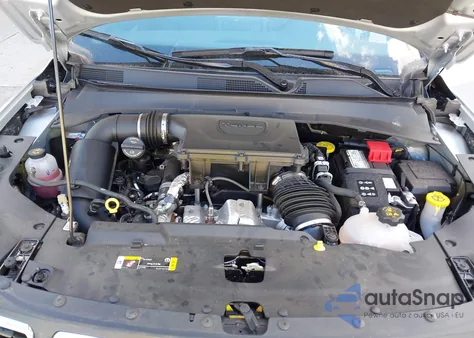 2025 Jeep Compass Latitude 4X4 из США, поврежденный, VIN 3C4NJDBNXST543798